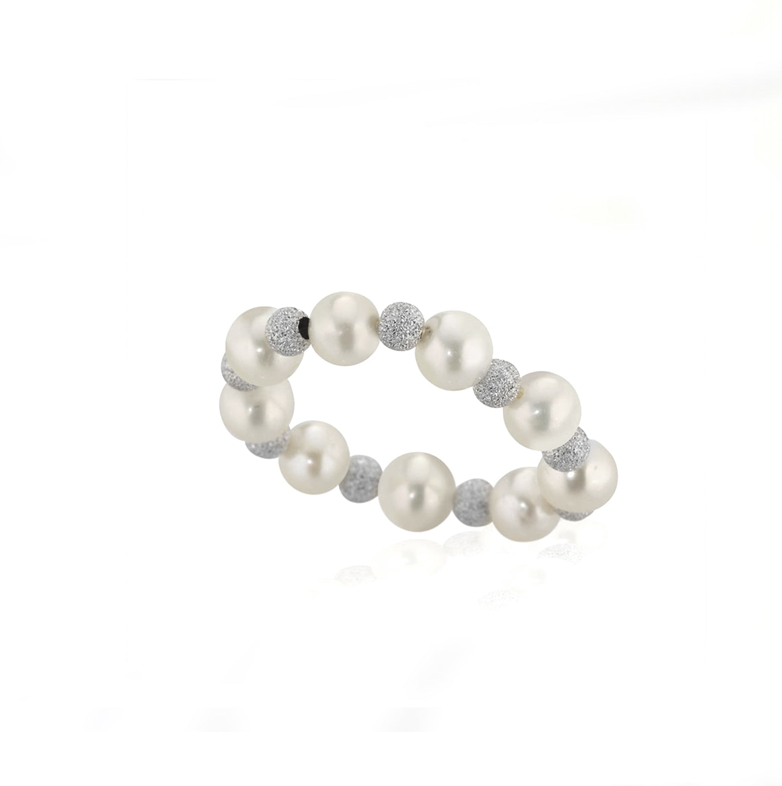 Anello filo di Perle a molla