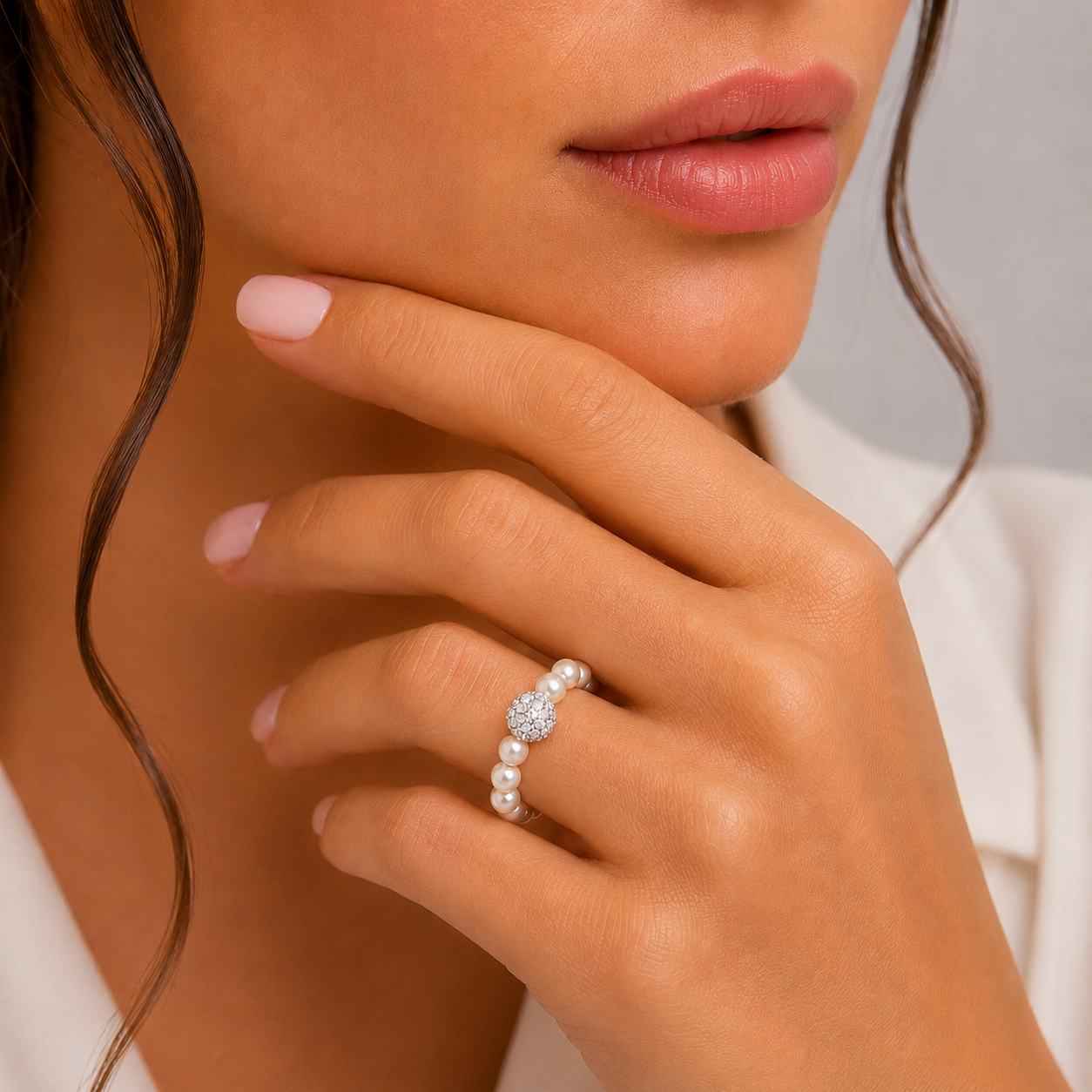 Anello filo di Perle a molla